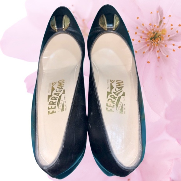 Salvatore Ferragamo Kitten Pumps Heels Black Leather Gold...